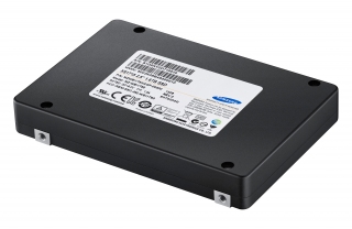 Новые твердотельные диски NVMe SSD XS1715 корпоративного класса